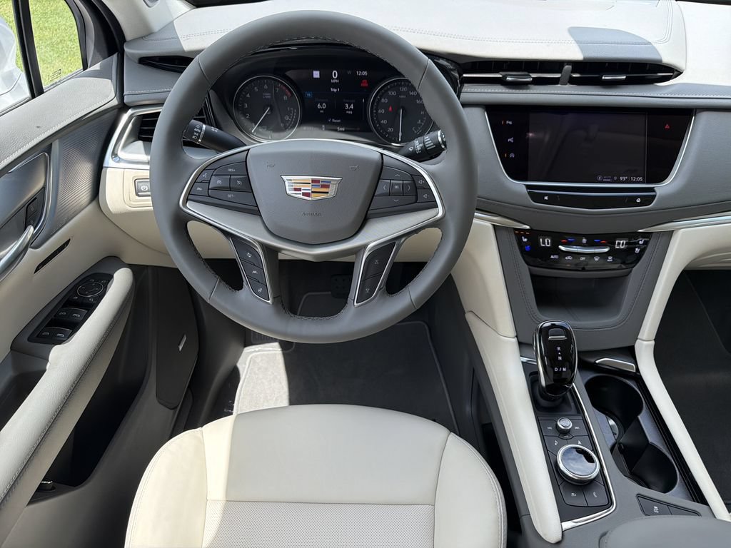 New 2026 Cadillac XT5 Premium Luxury w/ Driver Assist Package FWD image 18
