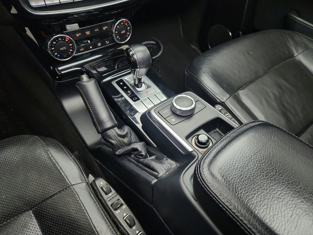 Used 2015 Mercedes-Benz G 550 image 16