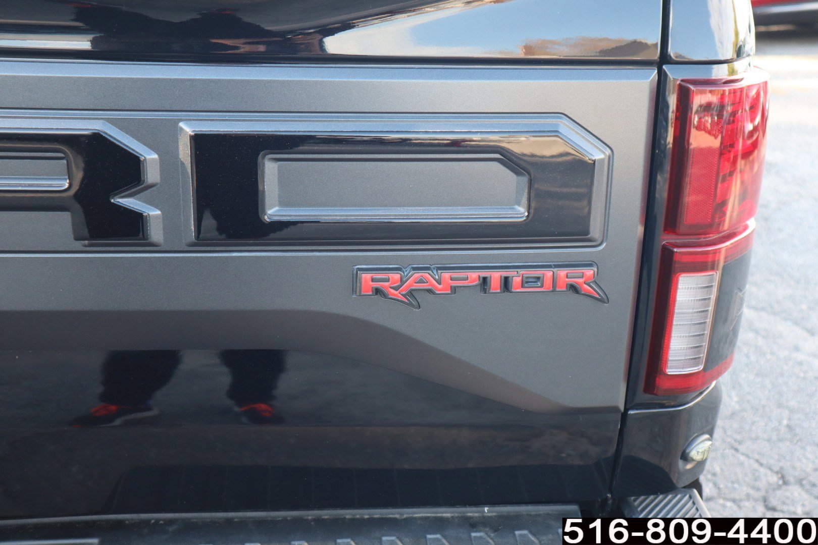Used 2018 Ford F150 Raptor w/ Equipment Group 802A Luxury image 41