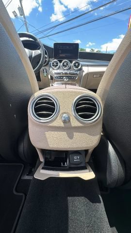 Used 2018 Mercedes-Benz C 300 4MATIC Sedan image 15