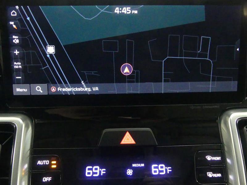 Used 2023 Kia Sorento SX image 10