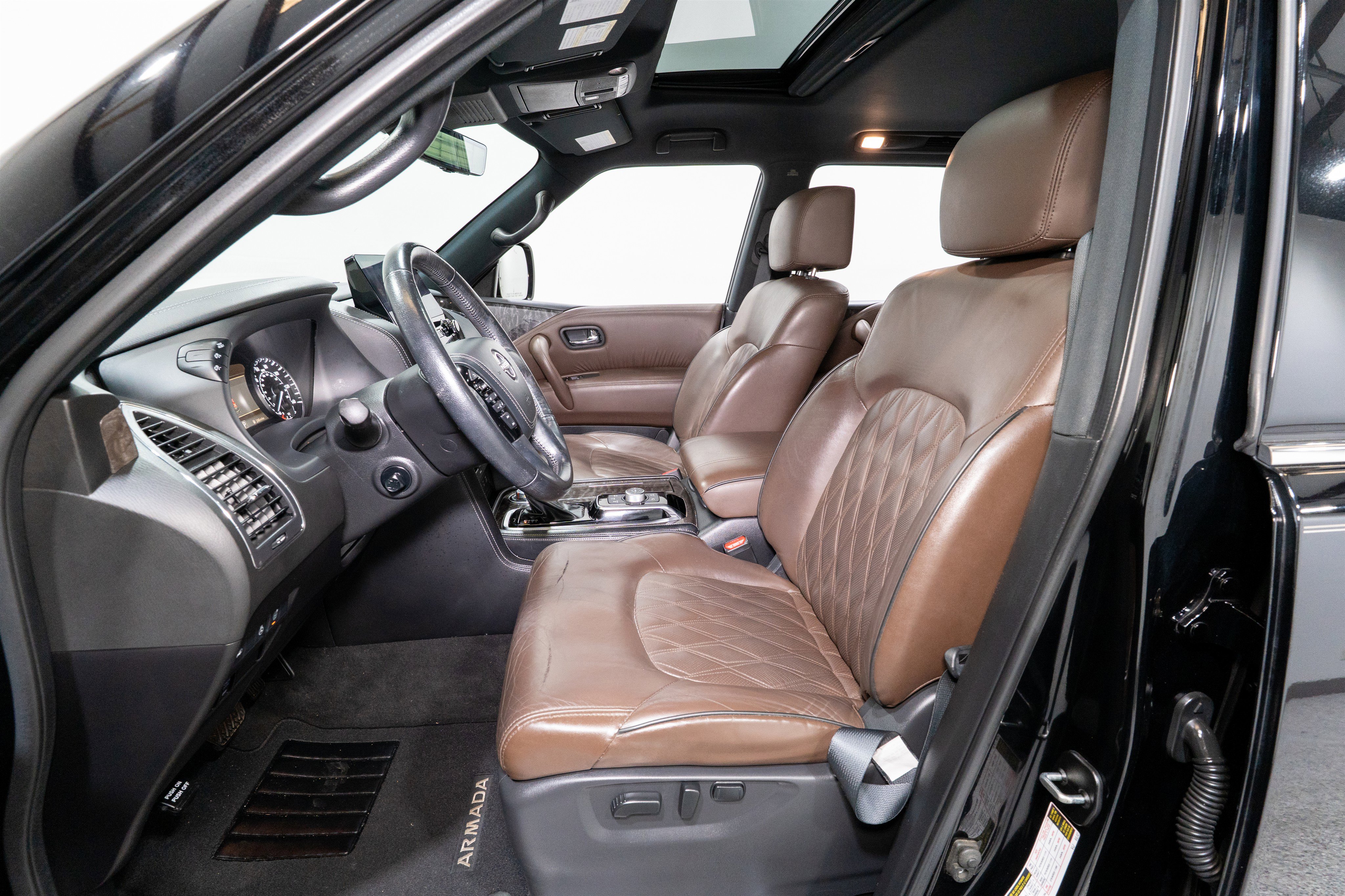 Used 2021 Nissan Armada Platinum image 16