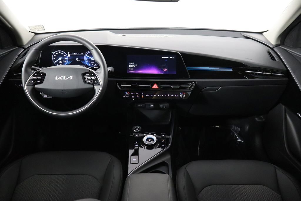 Used 2025 Kia Niro Wind w/ Wind Preserve Package FWD image 13