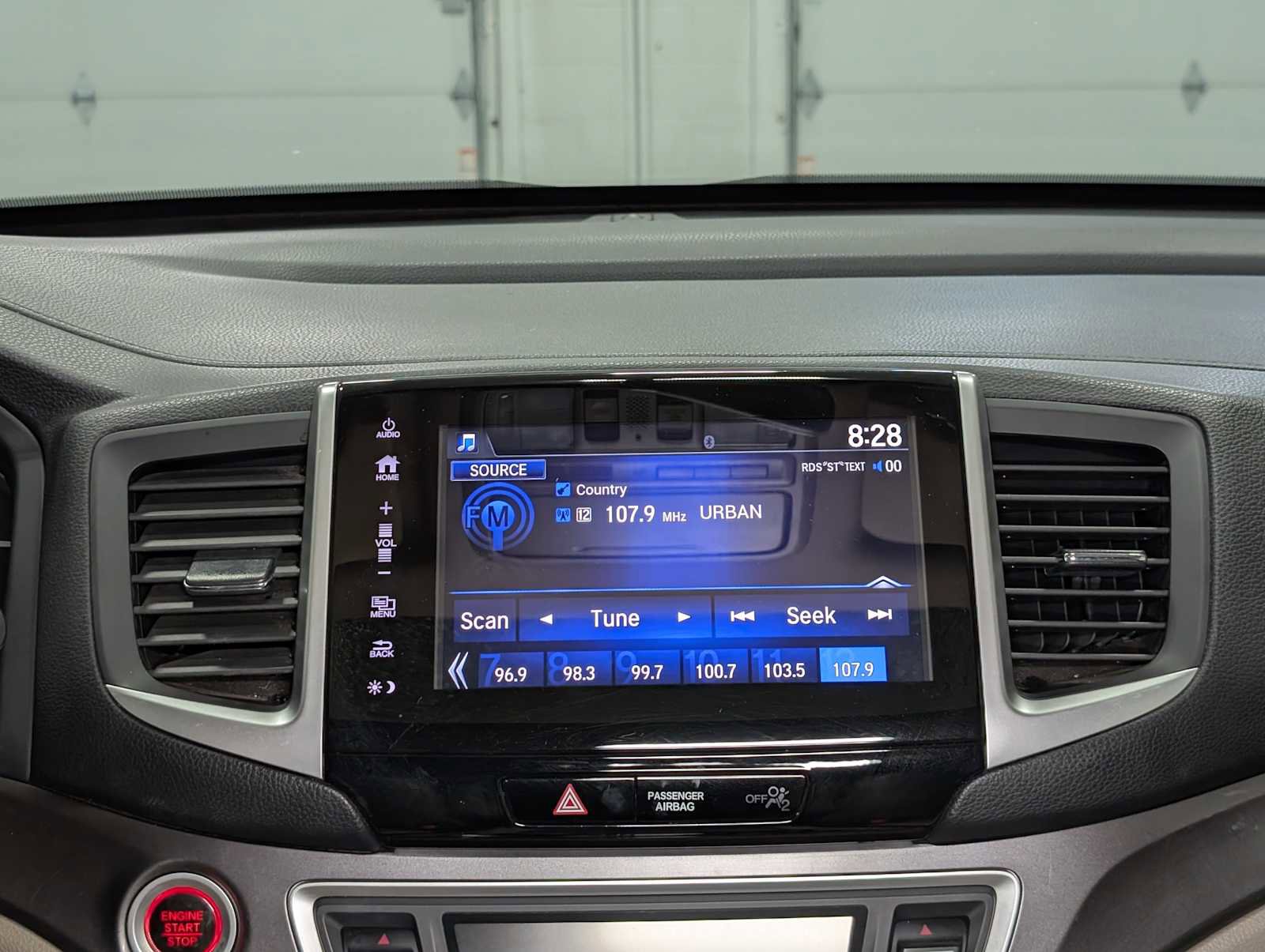 Used 2018 Honda Pilot EX-L image 19