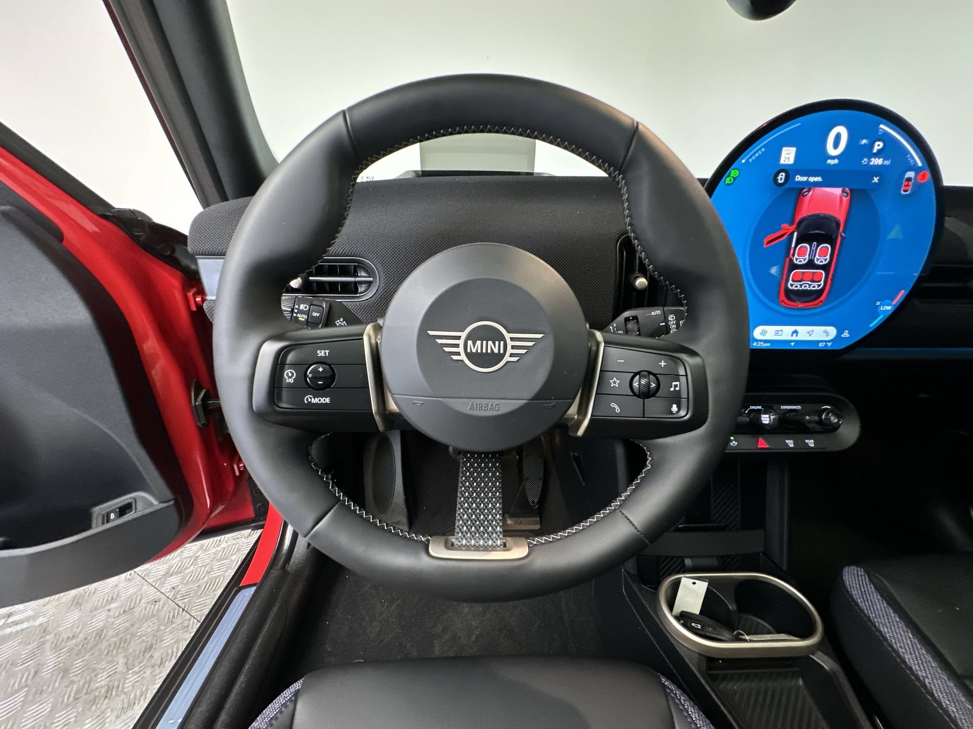 Used 2026 MINI Cooper 4-Door Hardtop FWD image 16