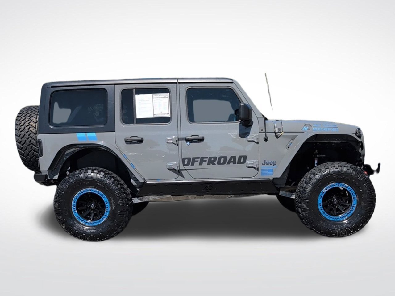 Used 2023 Jeep Wrangler Unlimited Rubicon 4xe w/ Cold Weather Group AWD/4WD image 7