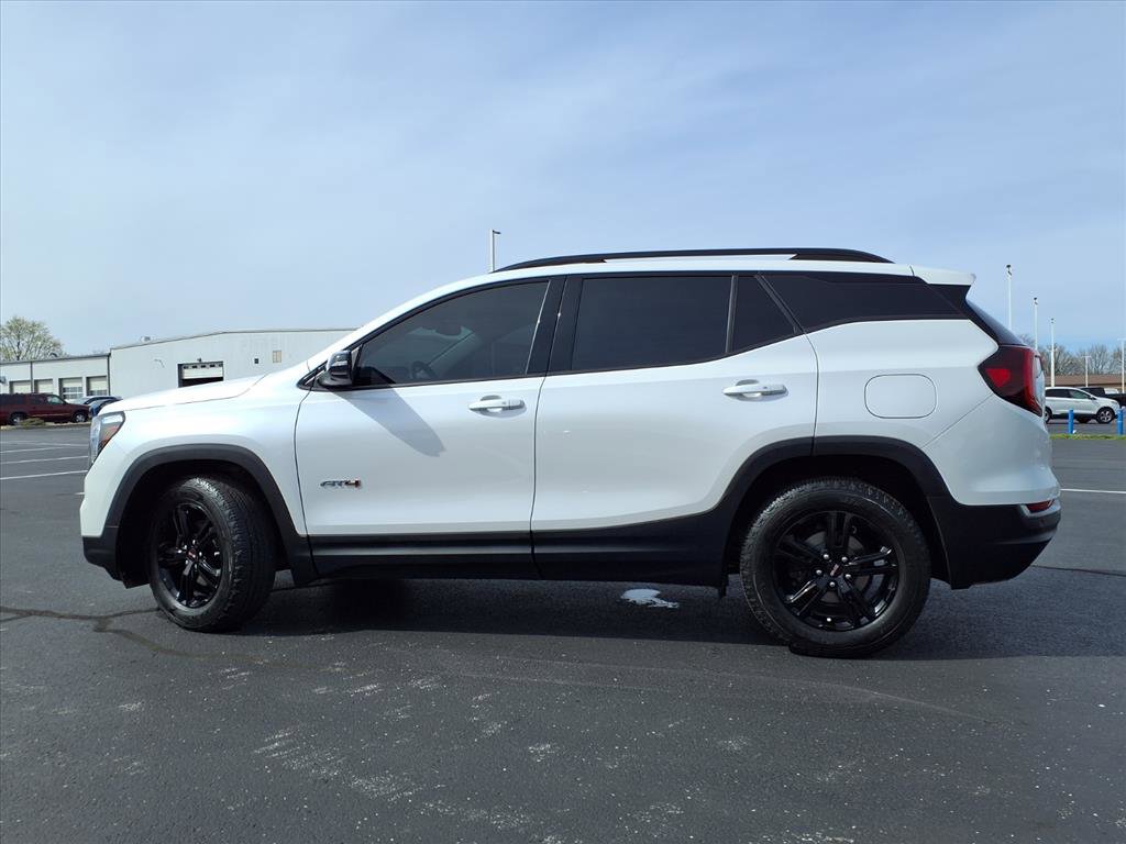 Used 2022 GMC Terrain AT4 w/ Infotainment Package II AWD/4WD image 37
