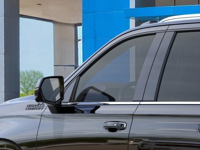 New 2026 Chevrolet Suburban High Country AWD/4WD image 38