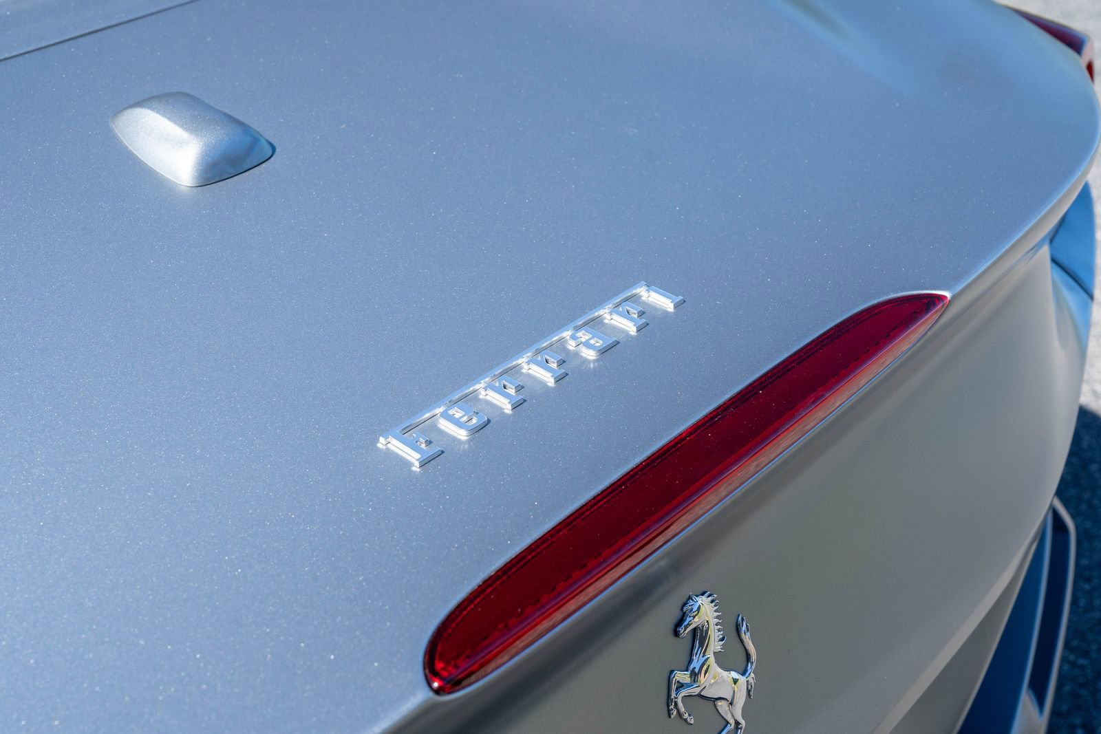 Certified 2019 Ferrari Portofino image 16