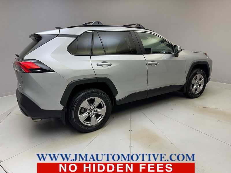 Used 2023 Toyota RAV4 XLE image 5