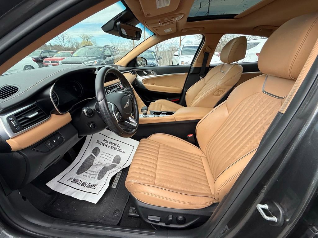 Used 2022 Genesis G70 2.0T w/ Prestige Package image 10