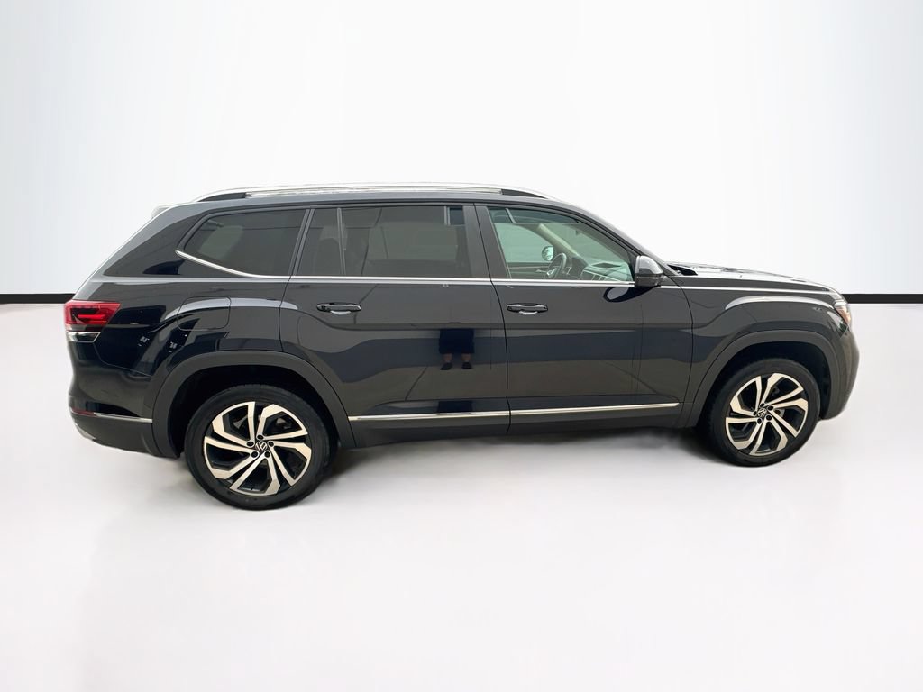 Used 2023 Volkswagen Atlas SEL AWD/4WD image 4