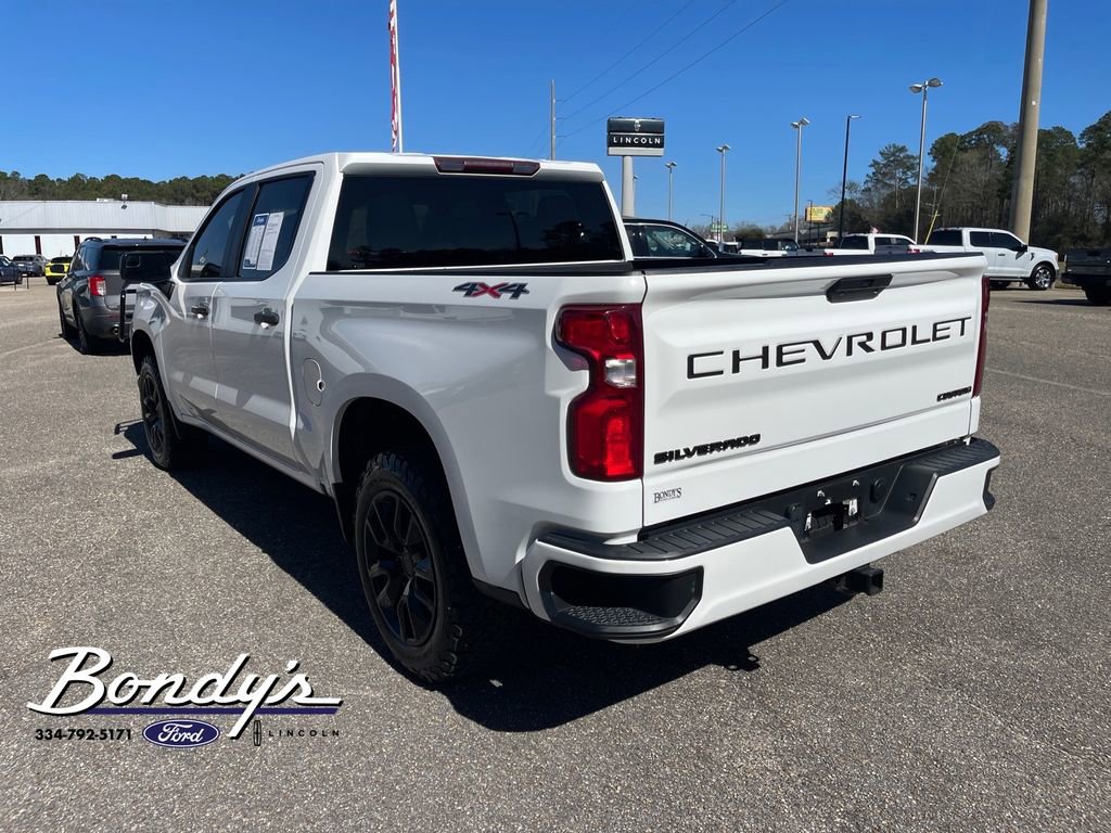 Used 2021 Chevrolet Silverado 1500 Custom AWD/4WD image 12
