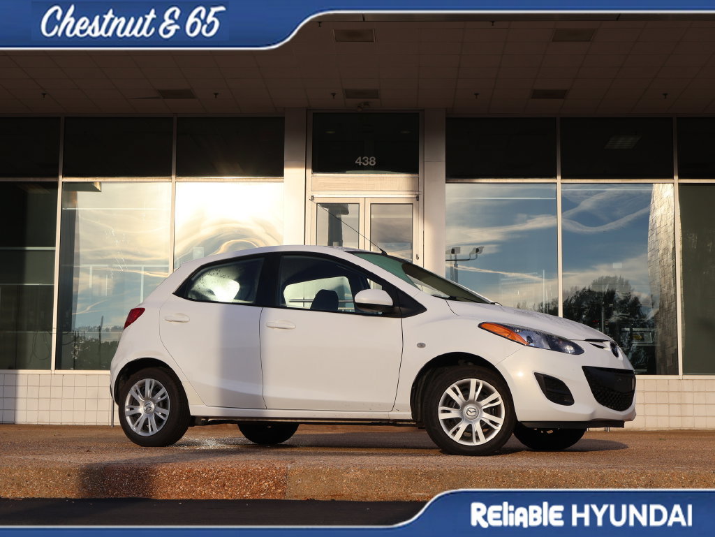 Used 2014 MAZDA MAZDA2 Sport FWD image 26