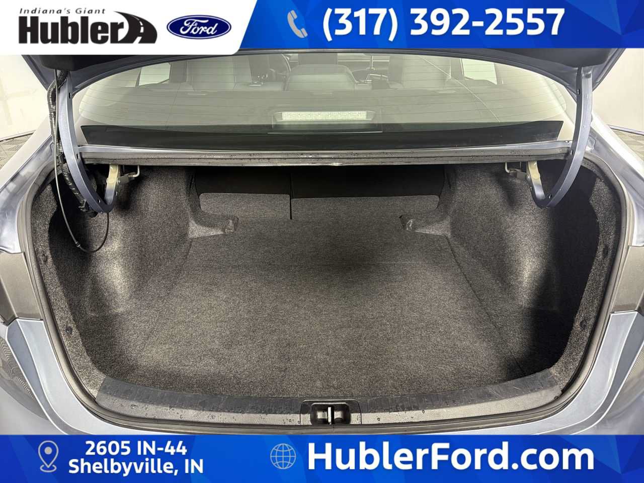 Used 2025 Toyota Corolla LE FWD image 20