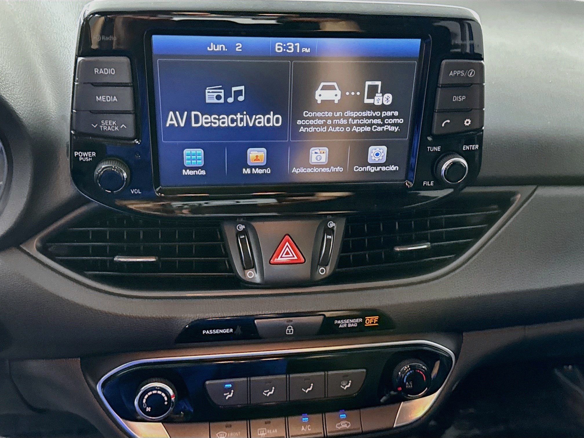 Used 2018 Hyundai Elantra GT FWD image 18