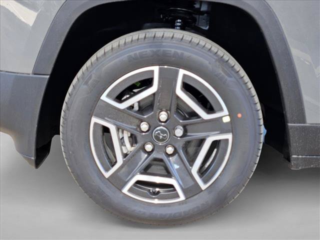 New 2026 Jeep Cherokee Laredo AWD/4WD image 10
