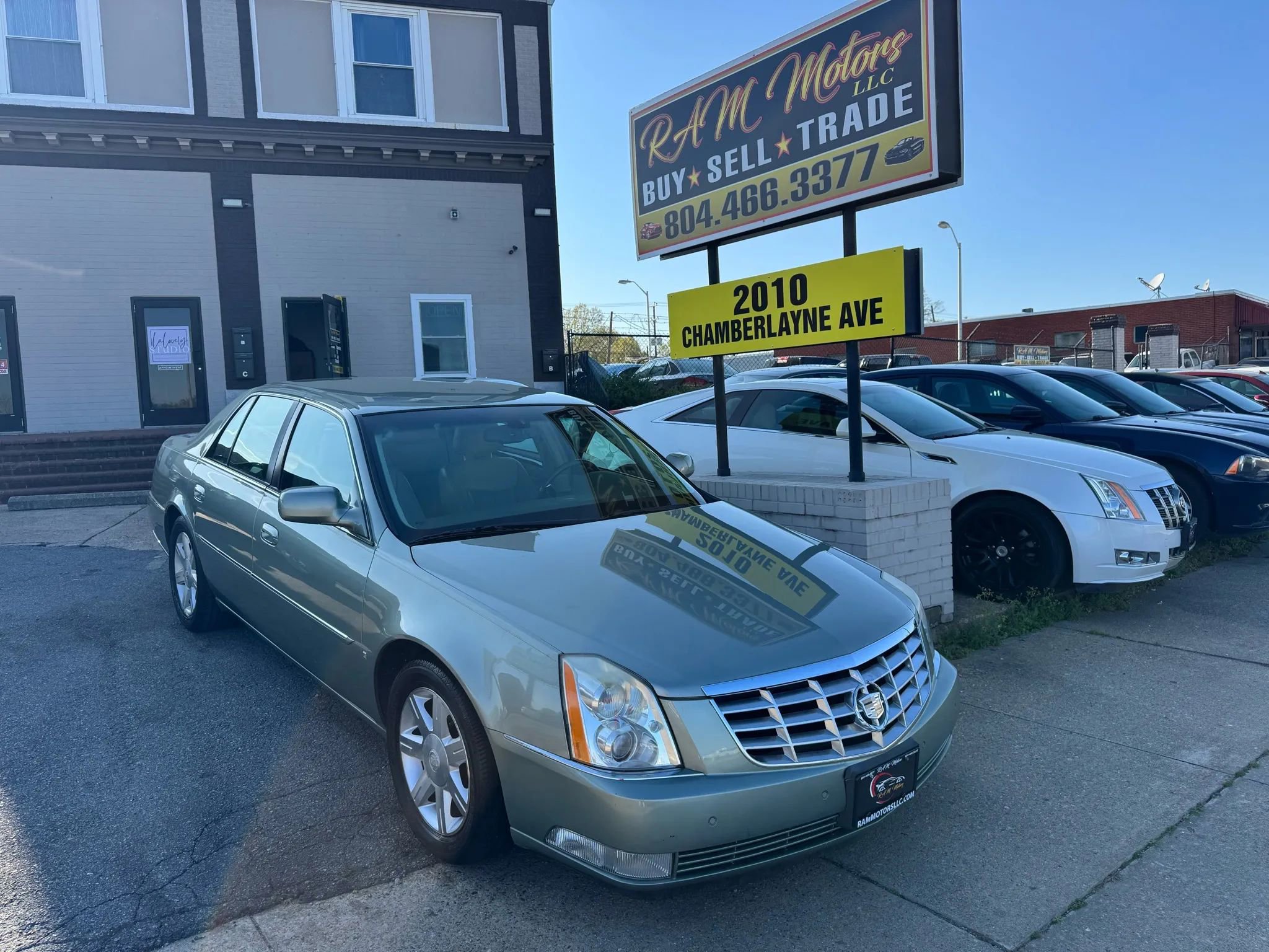 Used 2006 Cadillac DTS w/ Trunk Convenience Package