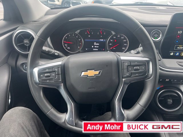 Used 2025 Chevrolet Blazer LT w/ Convenience Package FWD image 32