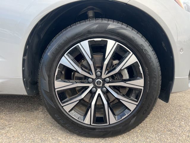 Certified 2023 Volvo XC60 B5 Plus w/ Climate Package image 12