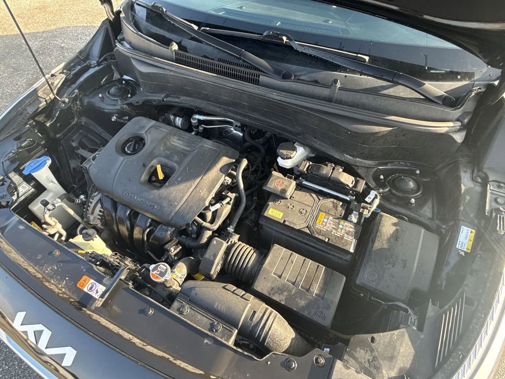 Used 2023 Kia Seltos LX image 17