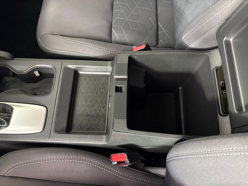 Used 2025 Nissan Frontier SV w/ SV Convenience Package RWD image 34