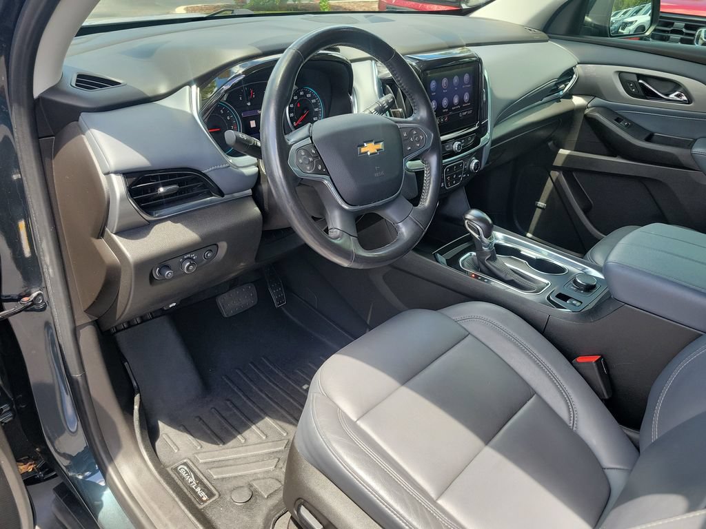 Used 2021 Chevrolet Traverse LT w/ LT Premium Package FWD image 20