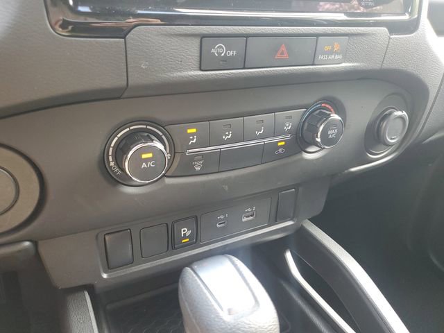 Used 2024 Nissan Frontier SV w/ Technology Package image 20