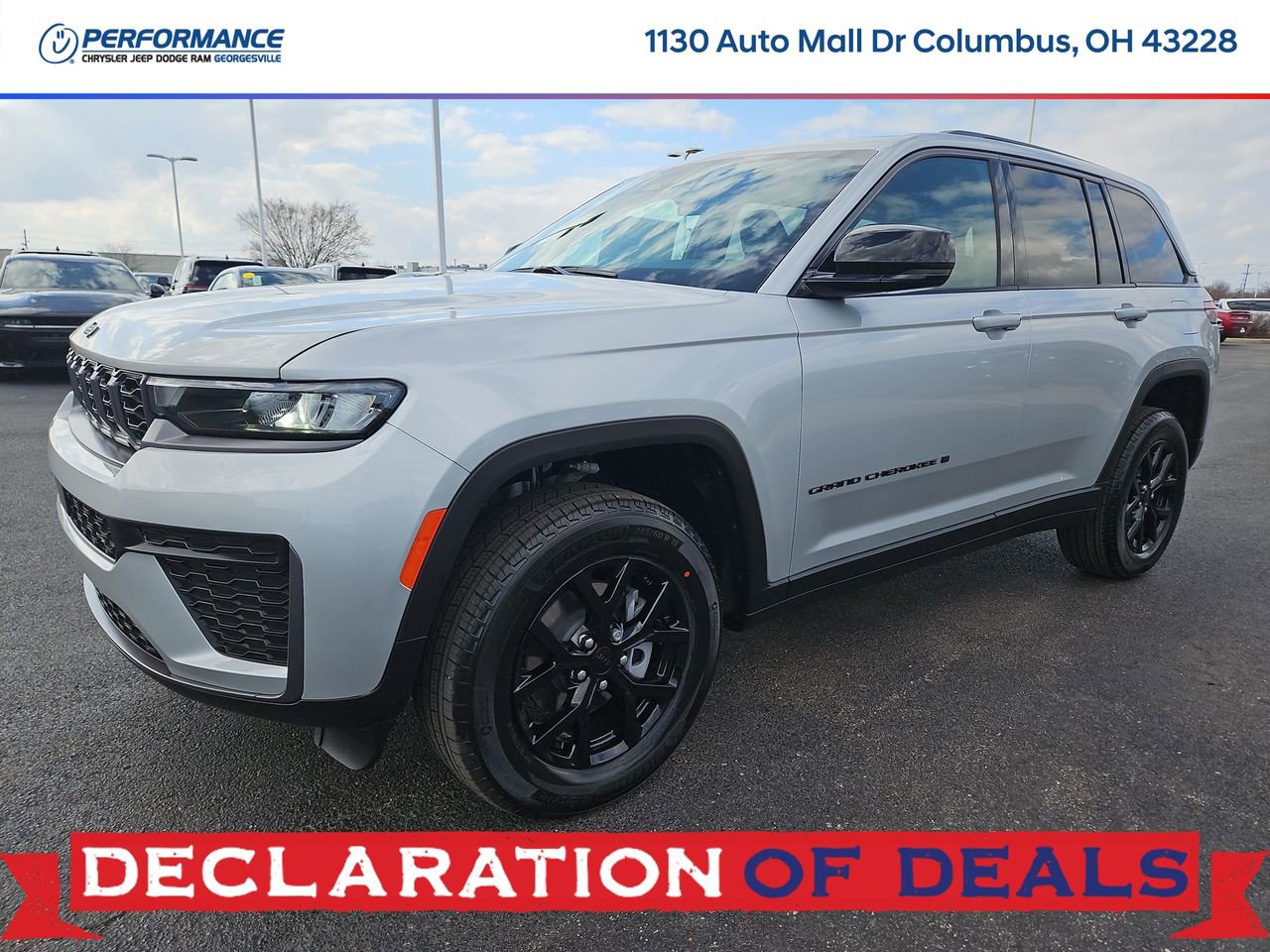 New 2026 Jeep Grand Cherokee Laredo image 3