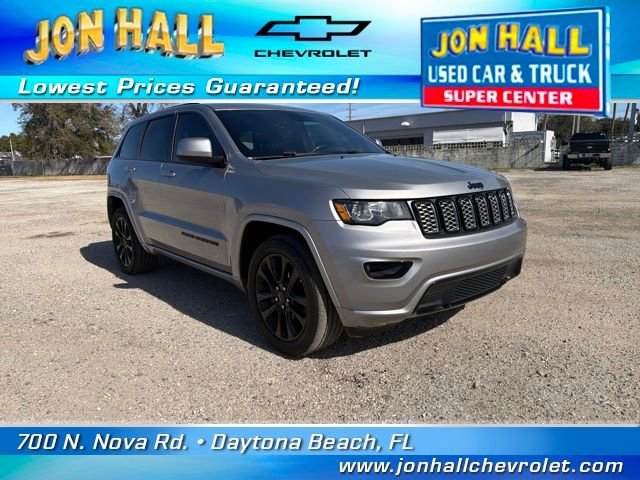 Used 2018 Jeep Grand Cherokee Altitude image 1