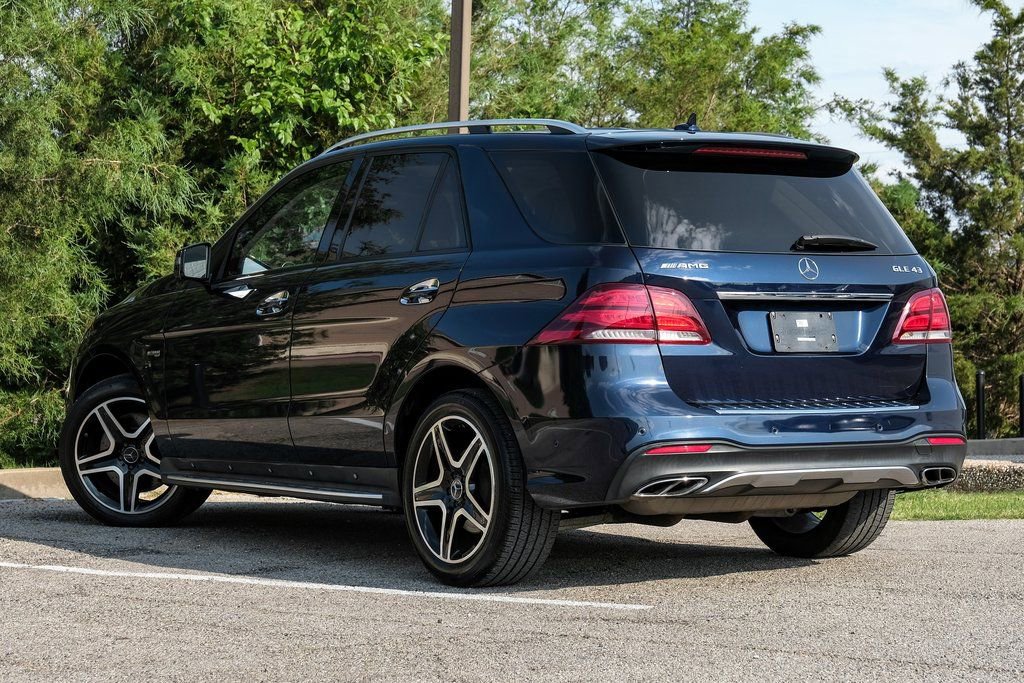 Used 2017 Mercedes-Benz GLE 43 AMG 4MATIC w/ Premium 2 Package image 8