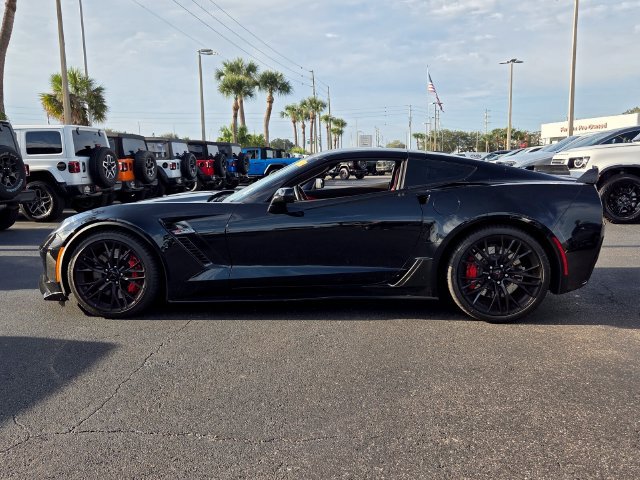 Used 2017 Chevrolet Corvette Z06 RWD image 4