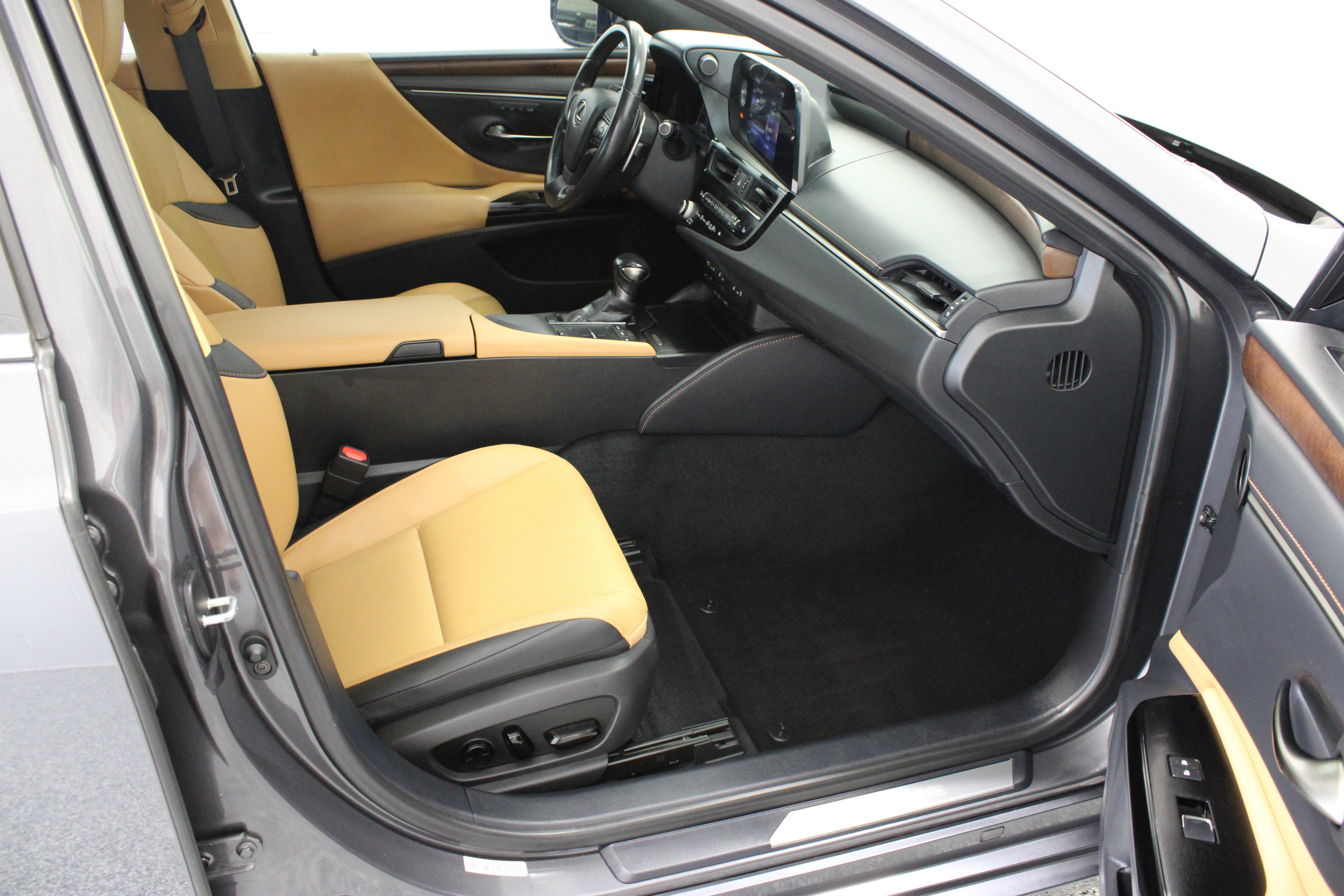 Used 2022 Lexus ES 350 w/ Premium Package FWD image 38