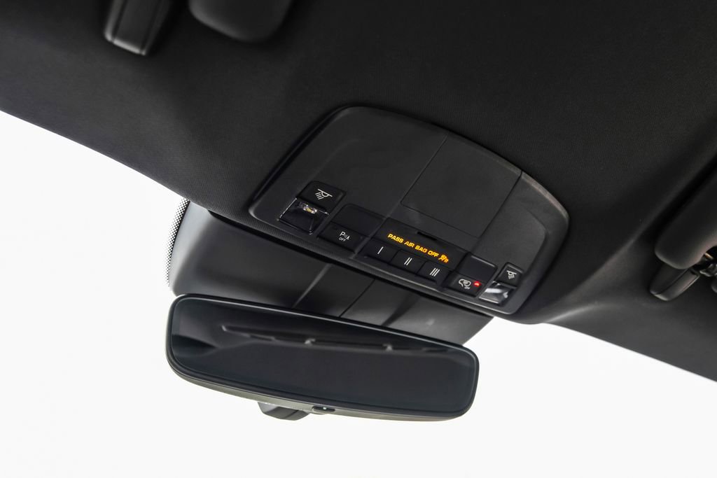 Used 2022 Porsche 718 Cayman RWD image 39