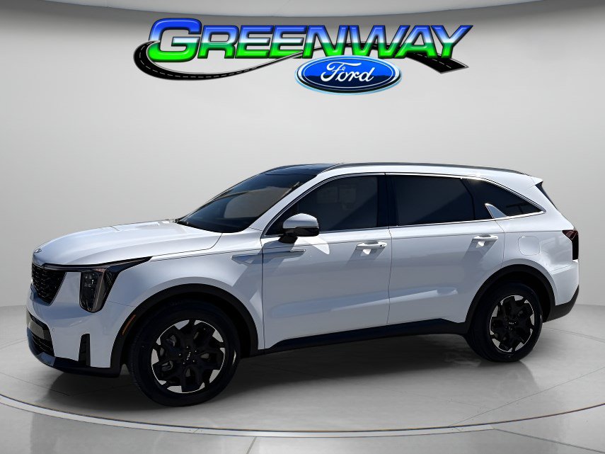 Used 2026 Kia Sorento S w/ S Panoramic Sunroof Package