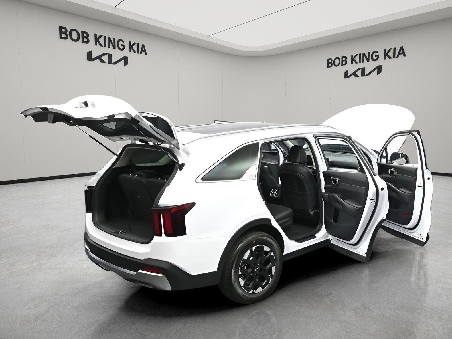 Used 2025 Kia Sorento S w/ Panoramic Sunroof Package FWD image 17