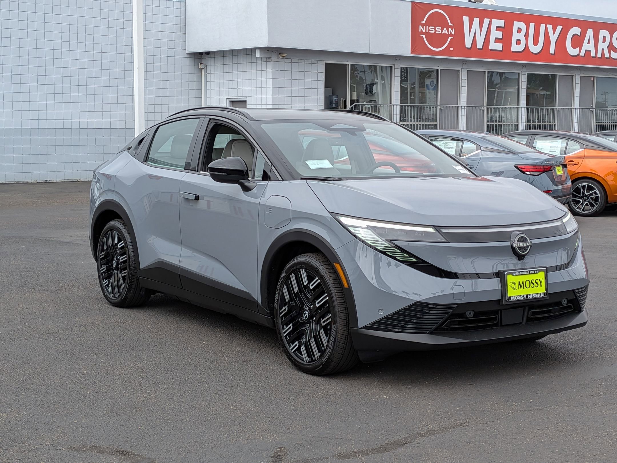 New 2026 Nissan Leaf Platinum+ image 2