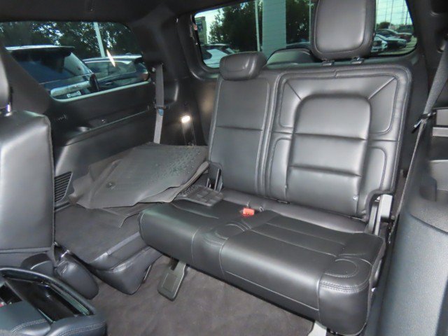 Used 2020 Lincoln Navigator Reserve w/ Equipment Group 208A Reserve AWD/4WD image 20