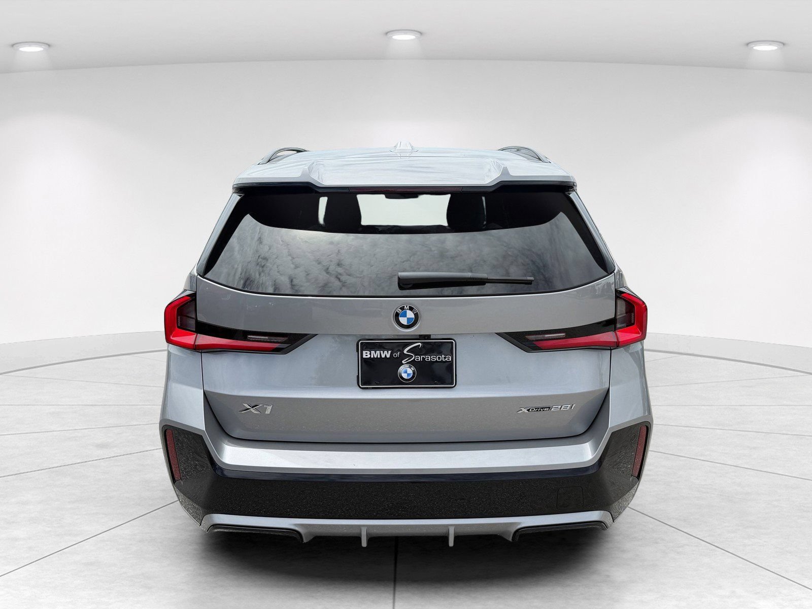 New 2026 BMW X1 xDrive28i w/ Technology Package AWD/4WD image 5