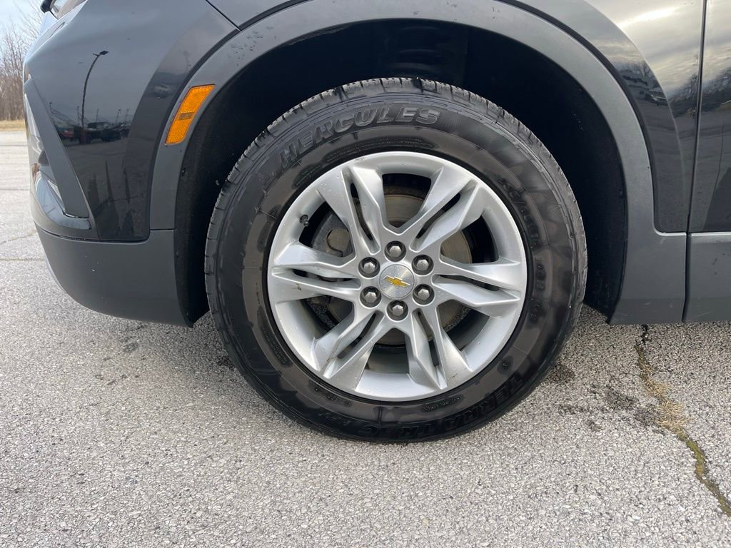 Used 2019 Chevrolet Blazer LT image 9