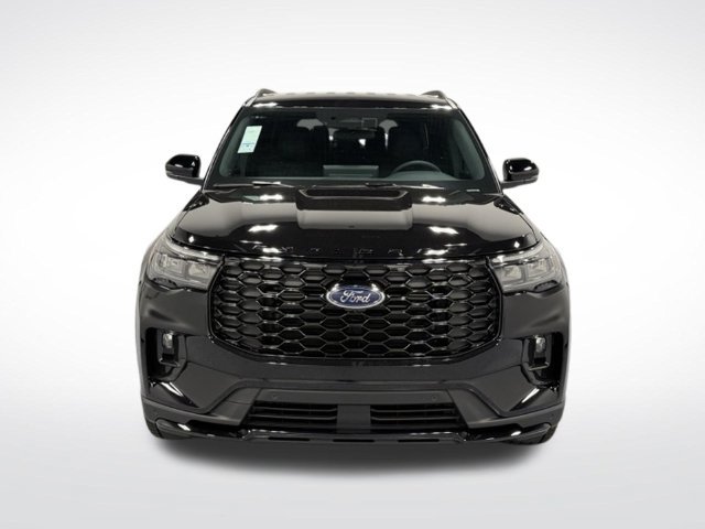 New 2026 Ford Explorer ST-Line w/ ST-Line Street Pack AWD/4WD image 3