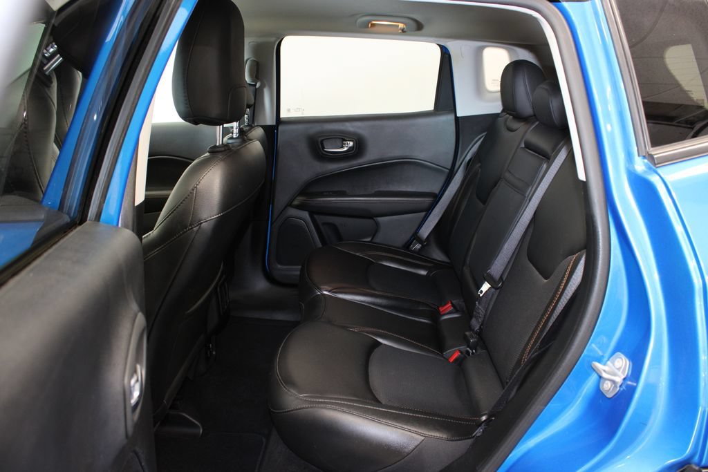 Used 2020 Jeep Compass Limited AWD/4WD image 5