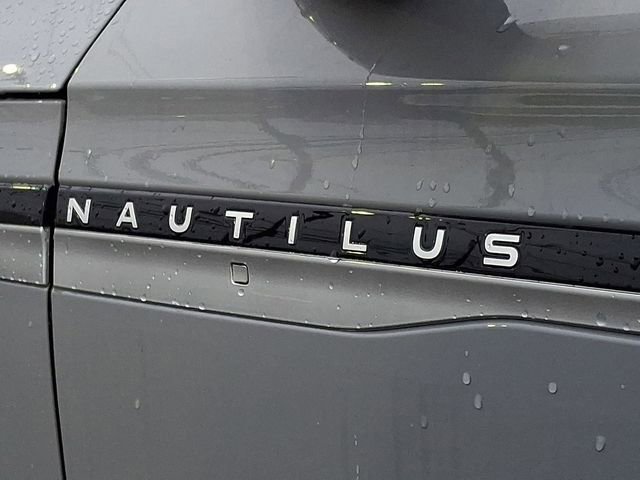 New 2026 Lincoln Nautilus Premier image 21