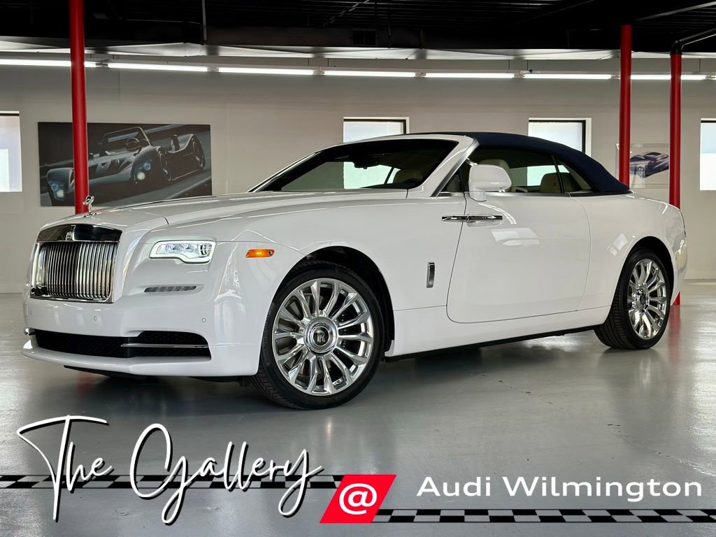 Used 2020 Rolls-Royce Dawn image 1