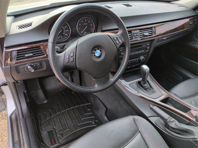 Used 2010 BMW 328i xDrive Sedan image 11