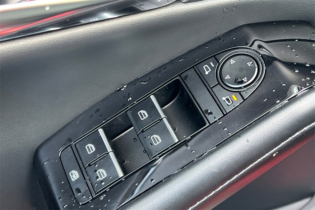 Certified 2025 MAZDA CX-30 AWD 2.5 S w/ Preferred Package image 14