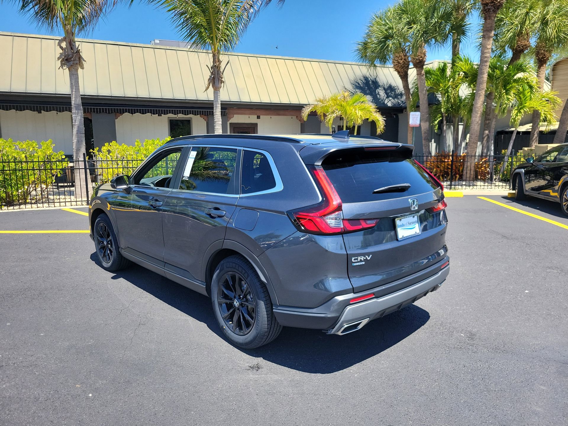 Used 2023 Honda CR-V Sport image 8