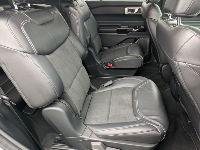 Used 2023 Ford Explorer ST w/ ST High-Performance Pack image 20