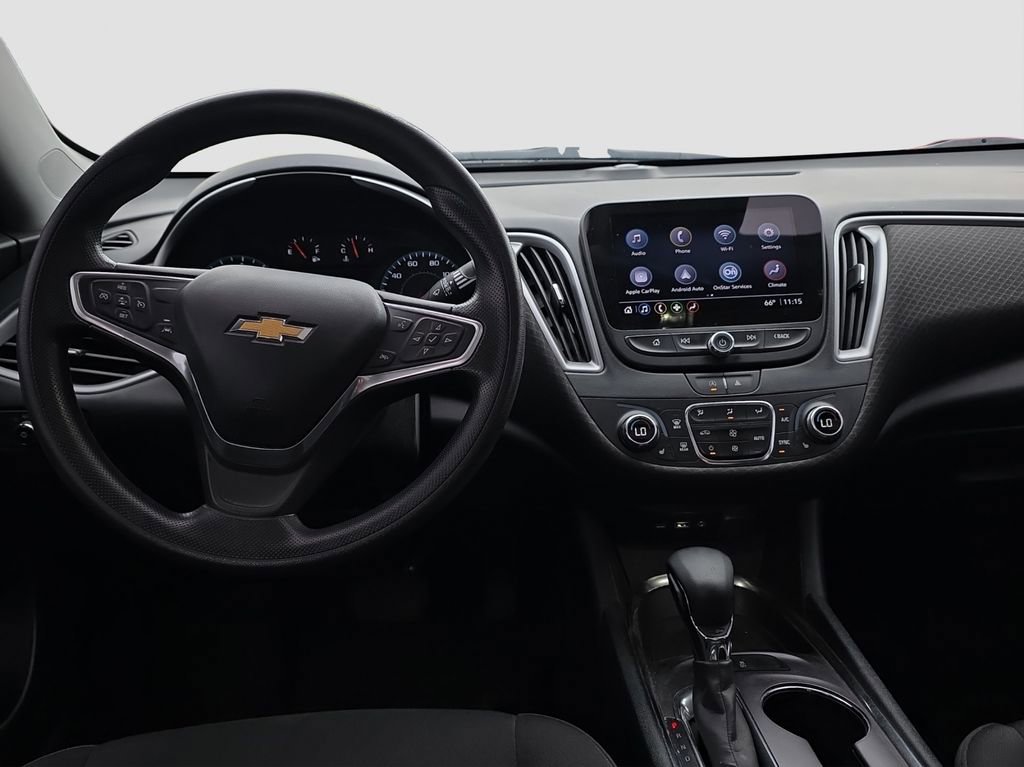 Used 2023 Chevrolet Malibu LT FWD image 13