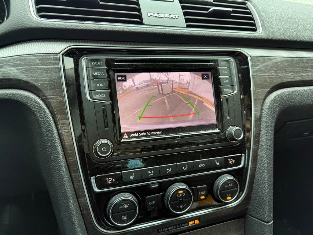 Used 2018 Volkswagen Passat 2.0T SE image 8